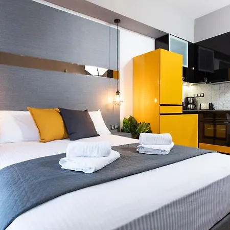 Downtown Luxury Boutique : The Yellow * Thessaloniki