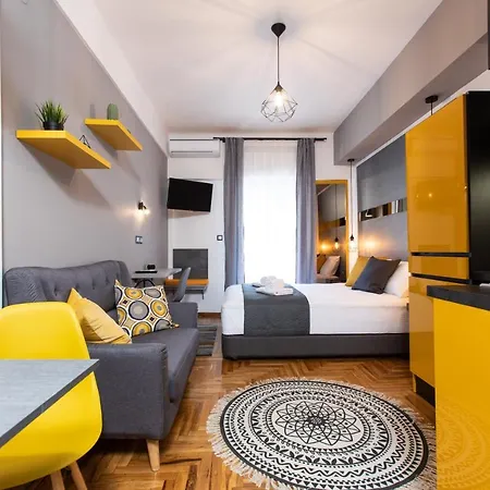 Apartment Downtown Luxury Boutique : The Yellow Thessaloniki
